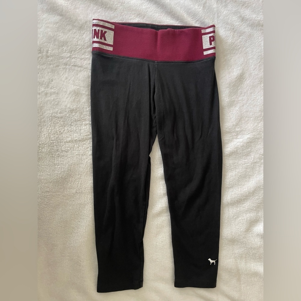 PINK Victoria's Secret cropped Black Leggings